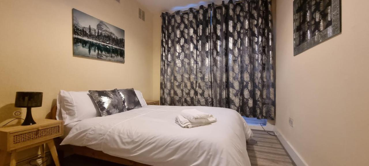 Bloomsbury Apartments - Edgware London Екстер'єр фото